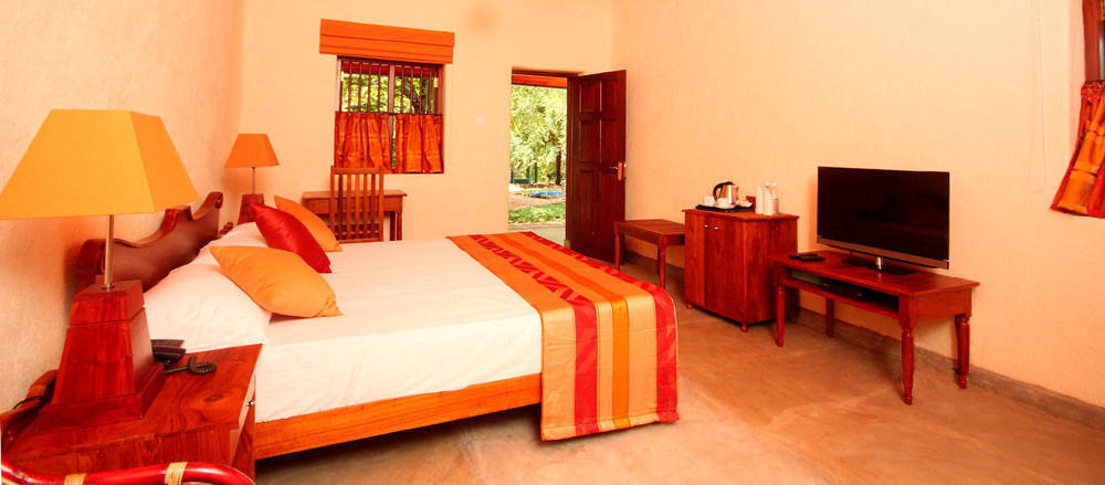 Grand & Gangula Hotel Dambulla Exterior photo