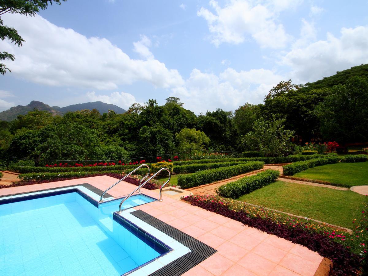 Grand & Gangula Hotel Dambulla Exterior photo