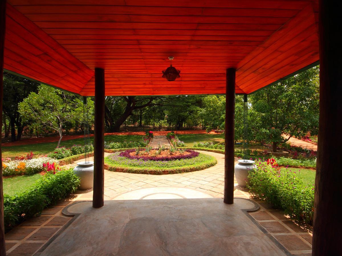 Grand & Gangula Hotel Dambulla Exterior photo