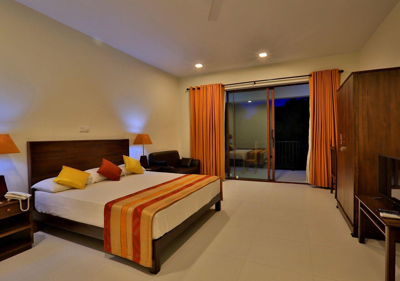 Grand & Gangula Hotel Dambulla Exterior photo