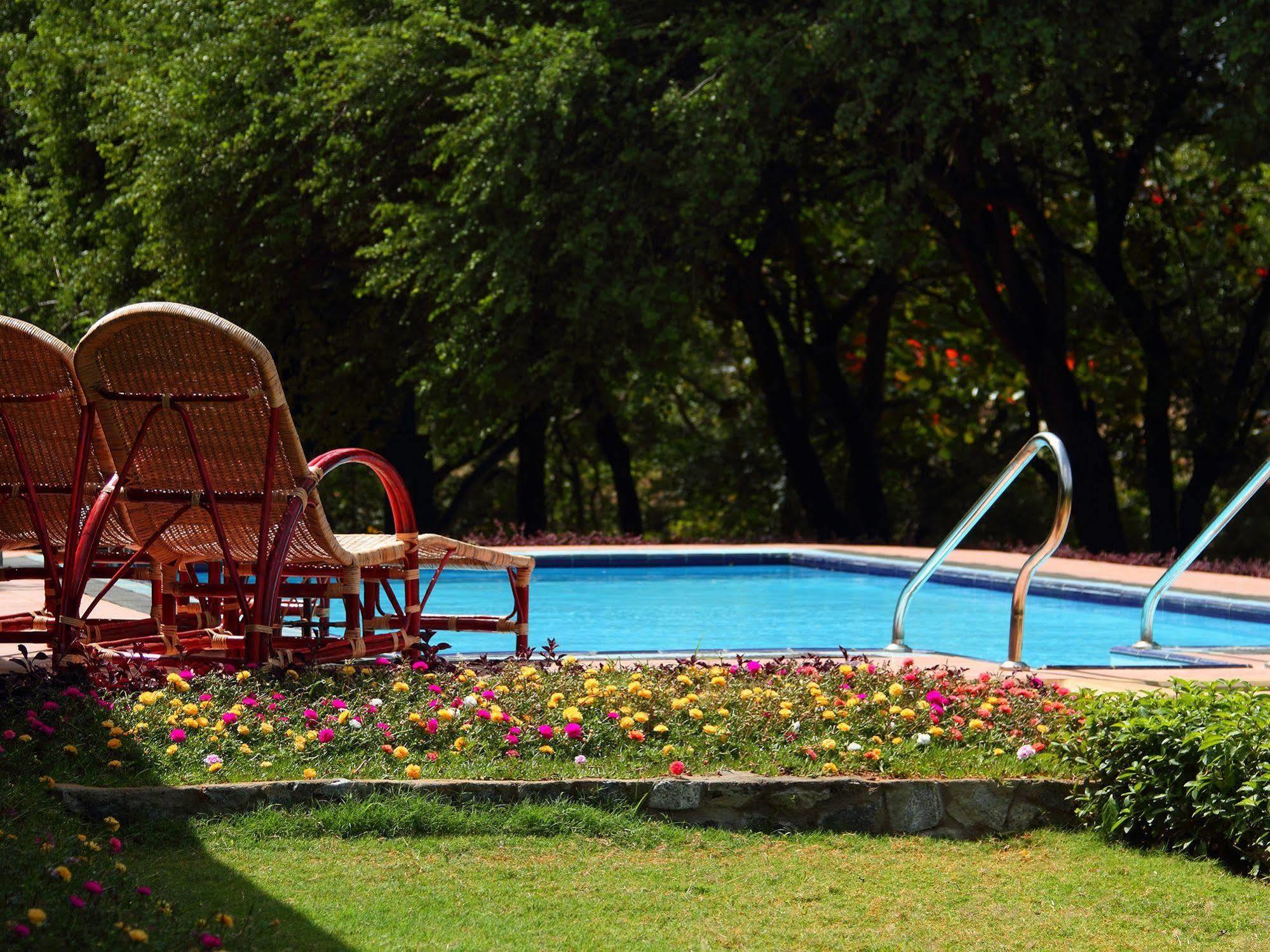 Grand & Gangula Hotel Dambulla Exterior photo